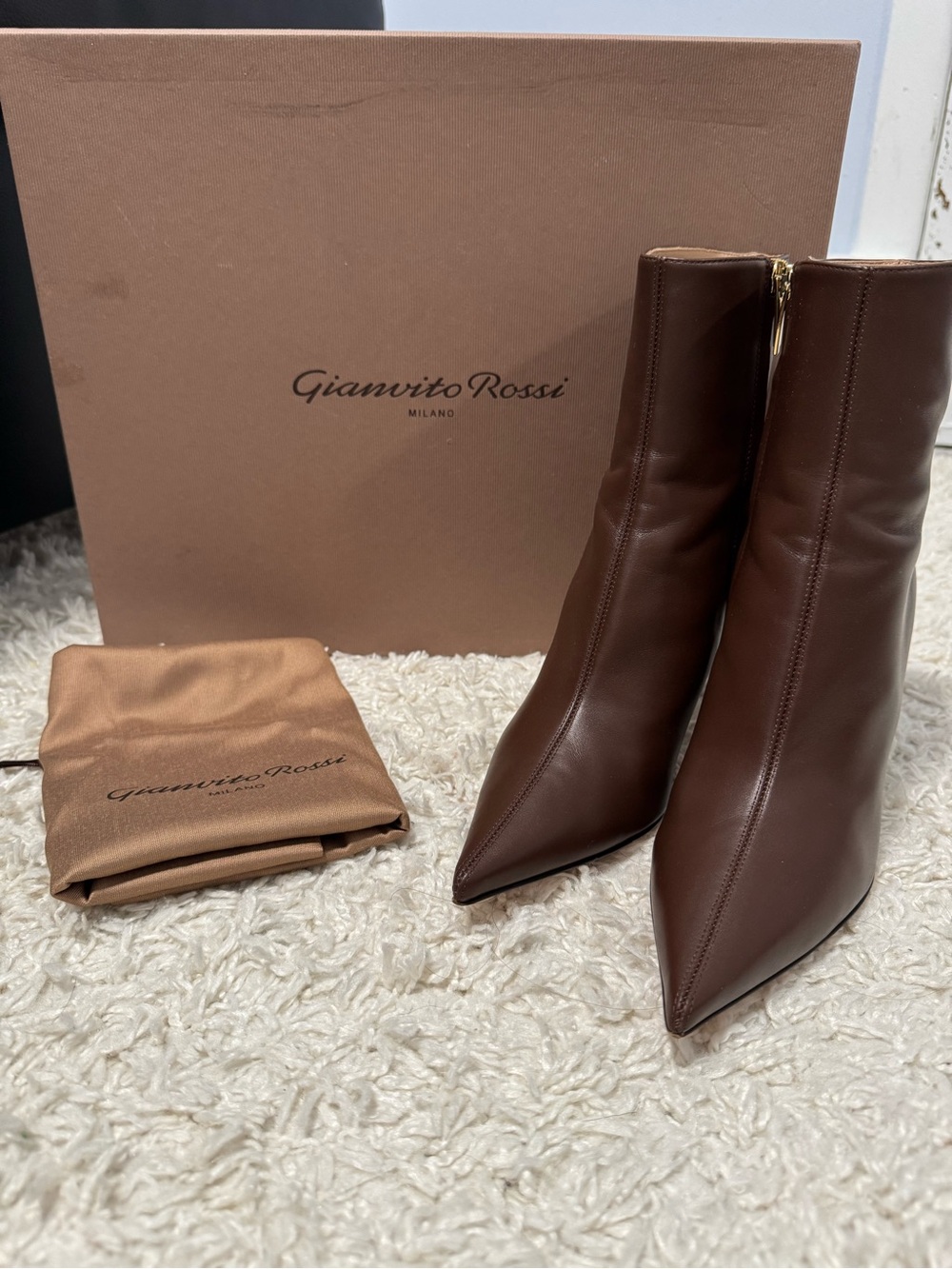 Gianvito Rossi Brown Leather Pointed Toe Ankle Boots EU 36.5 w/ Box